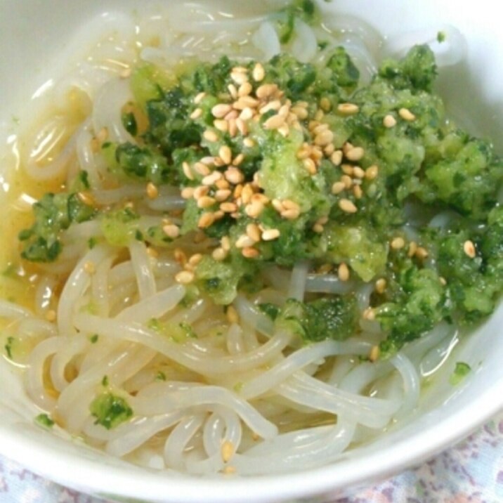 胡瓜と糸コンの冷やし中華風